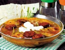 supa-romaneasca-varza-carnati