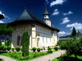 Manastirea-Putna