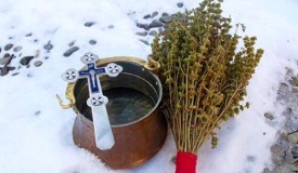 agheazma-sfintirea-apei